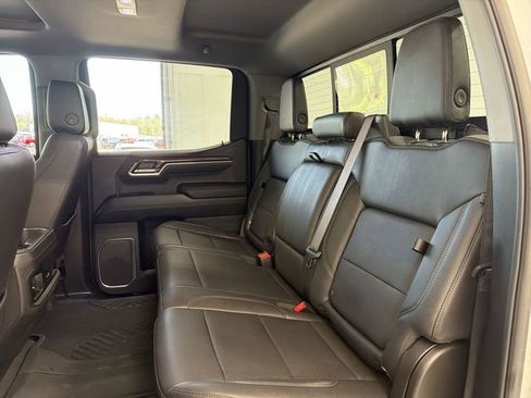 Certified 2025 Chevrolet Silverado 1500 LT Trail Boss w/ LT Trail Boss Premium Package AWD/4WD image 16