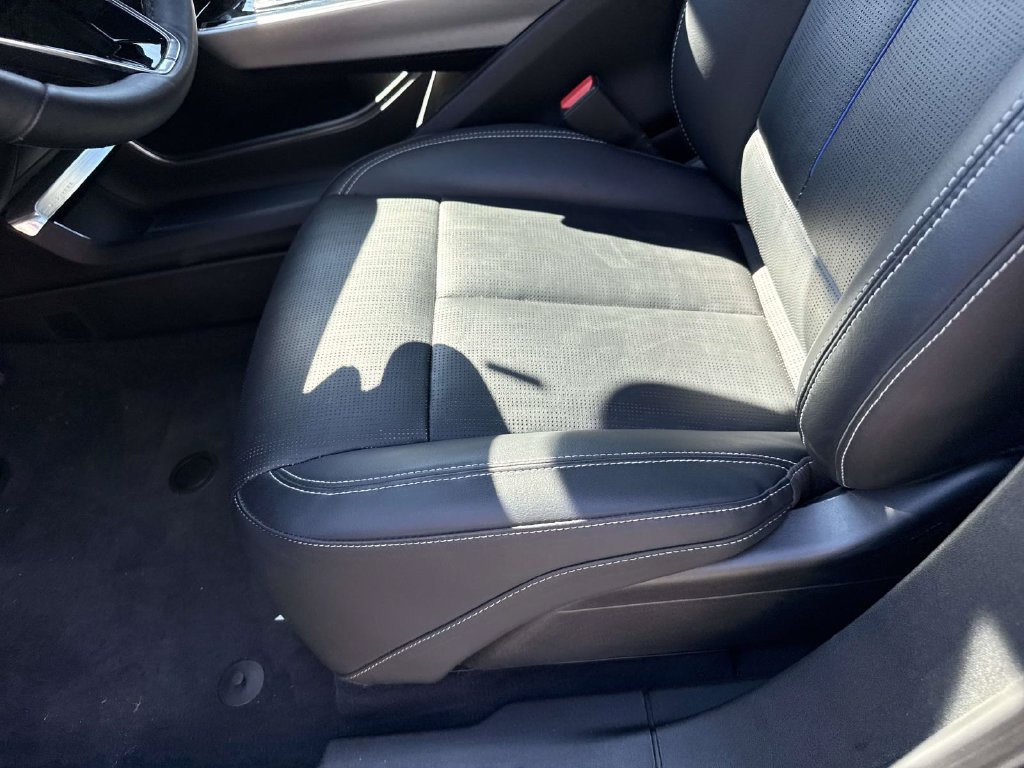 Certified 2024 Cadillac Lyriq Sport AWD/4WD image 29