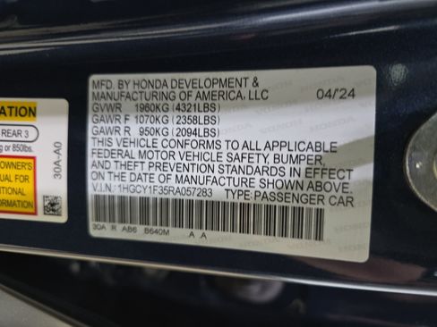 Certified 2024 Honda Accord EX image 31