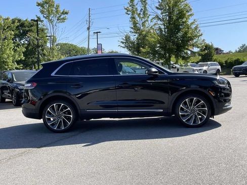 Certified 2022 Lincoln Nautilus Reserve w/ Equipment Group 202A AWD/4WD image 6