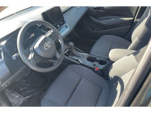 Used 2023 Toyota Corolla LE image 10
