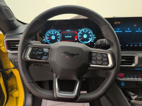 Used 2024 Ford Mustang Premium image 38