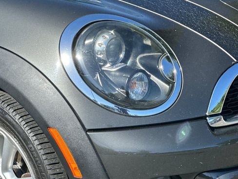 Used 2011 MINI Cooper S FWD image 11