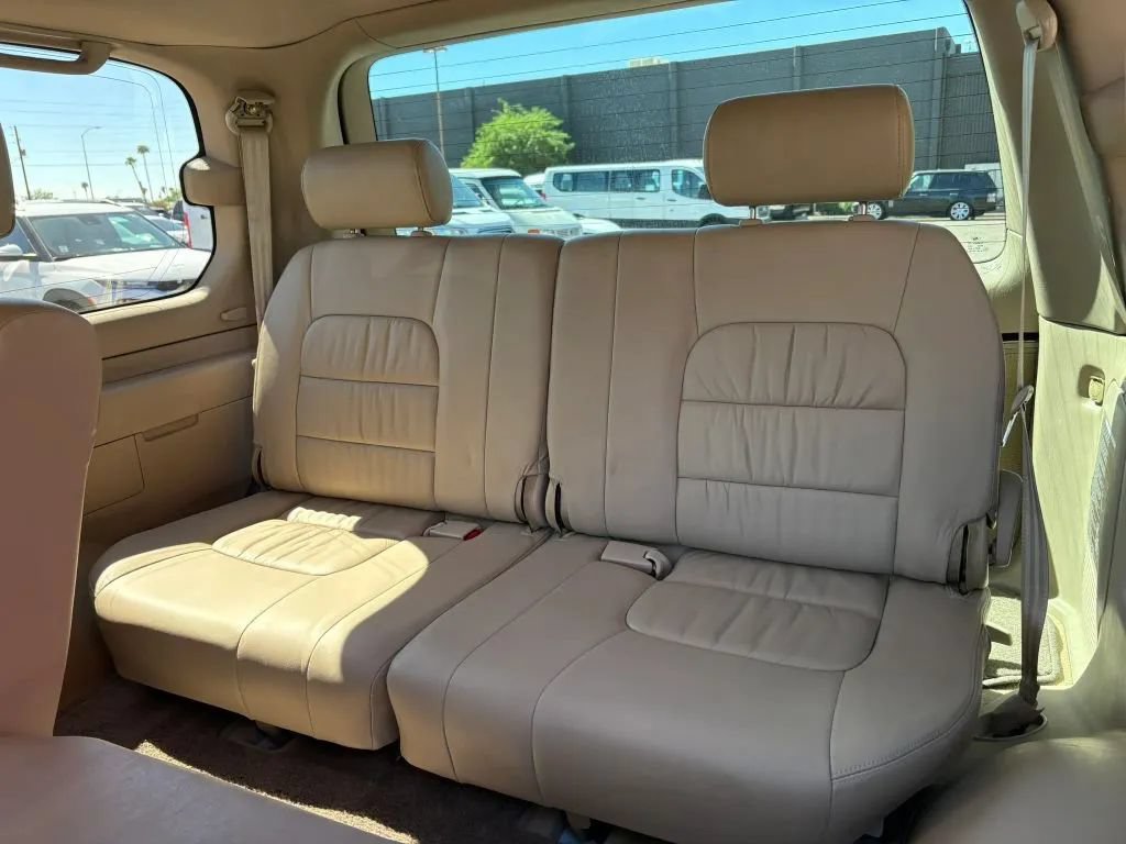 Used 2001 Lexus LX 470 4WD image 11