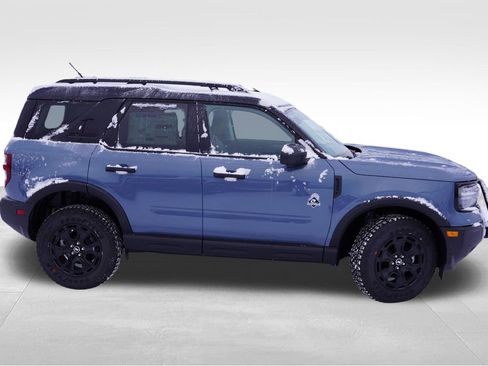 New 2026 Ford Bronco Sport Outer Banks image 2
