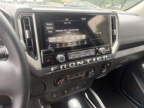 New 2026 Nissan Frontier SV w/ Tow Package RWD image 15