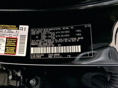 Used 2025 Lexus TX 550h AWD Plug-In Hybrid image 36