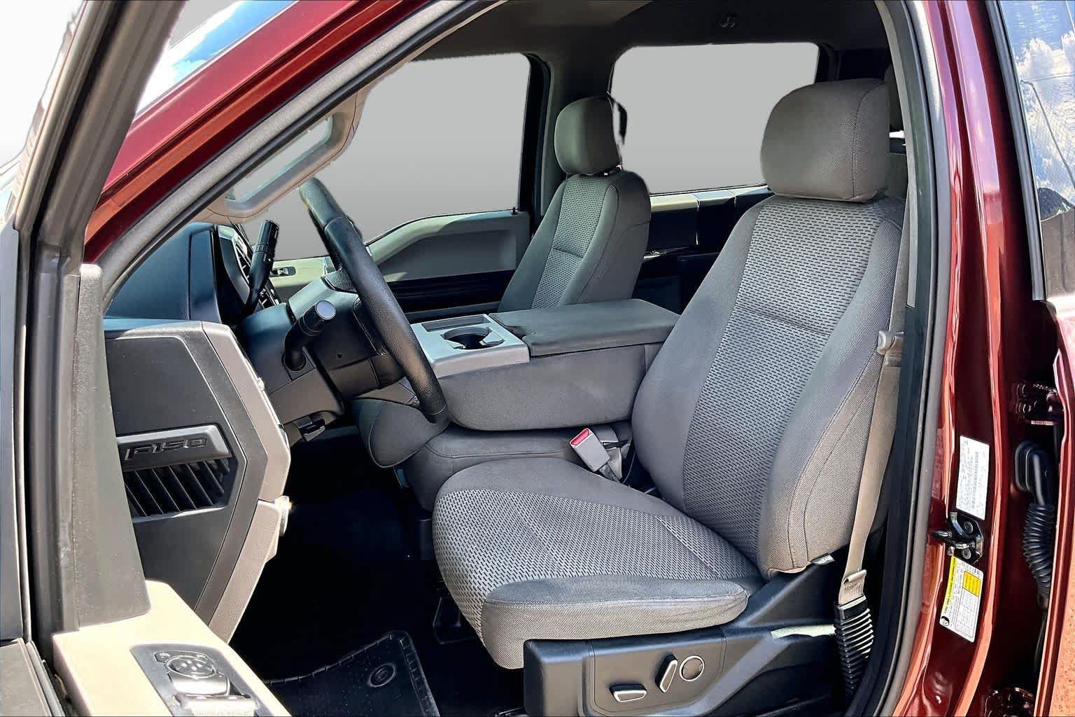 Used 2015 Ford F150 XLT w/ Equipment Group 302A Luxury RWD image 10