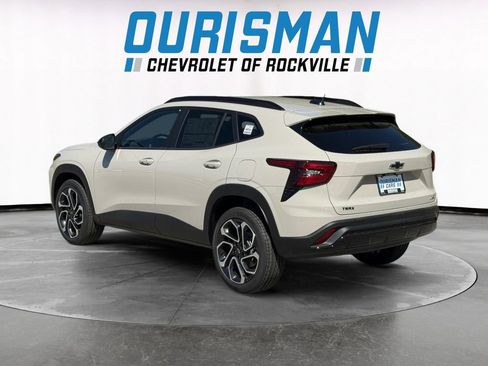 New 2026 Chevrolet Trax RS FWD image 4