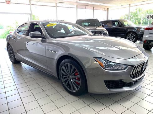Used 2018 Maserati Ghibli S Q4 AWD/4WD image 5
