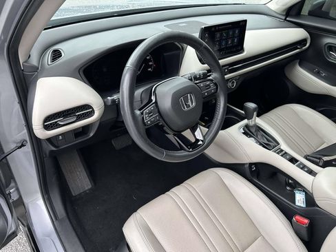 Used 2023 Honda HR-V EX-L image 14