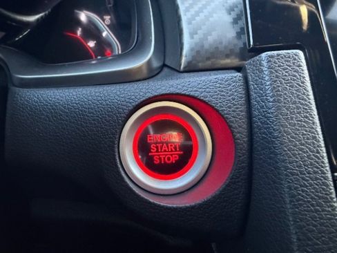 Used 2018 Honda Civic Sport Touring image 27