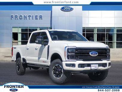 New 2026 Ford F350 Platinum w/ Tremor Off-Road Package