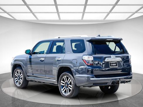 Used 2024 Toyota 4Runner Limited AWD/4WD image 3