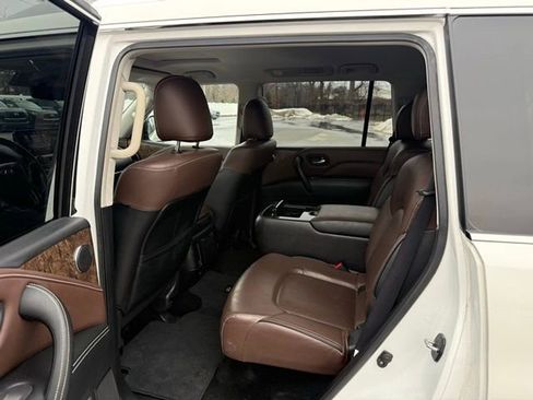 Used 2022 INFINITI QX80 Premium Select w/ Cargo Package image 10