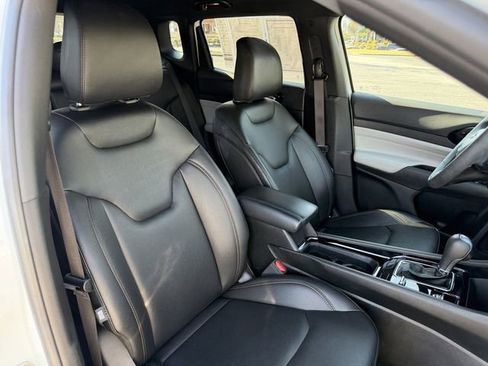 Used 2024 Jeep Compass Limited image 26