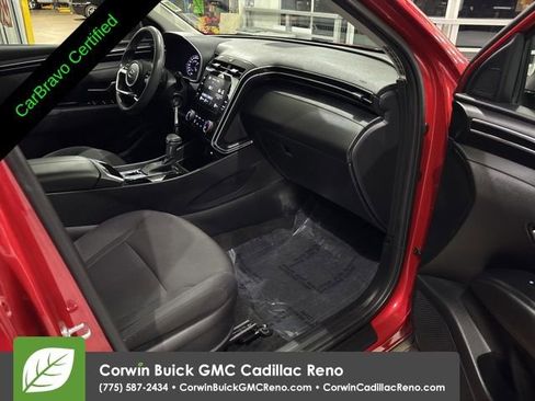 Used 2022 Hyundai Tucson SE w/ Cargo Package AWD/4WD image 32