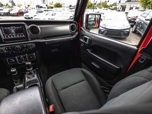 Used 2020 Jeep Gladiator Sport w/ Quick Order Package 24S AWD/4WD image 25