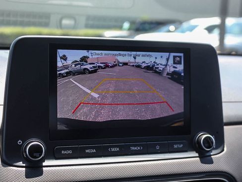 Used 2023 Hyundai Kona SEL AWD/4WD image 32