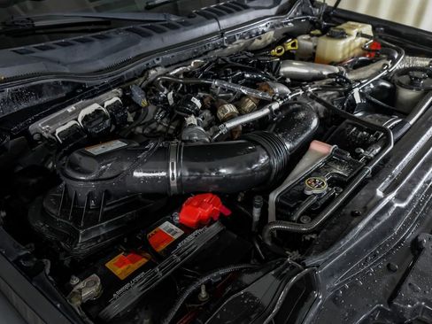 Used 2018 Ford F250 Platinum w/ Platinum Ultimate Package image 53