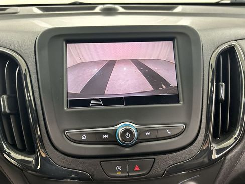 Used 2022 Chevrolet Equinox RS image 15