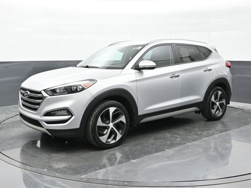 Used 2017 Hyundai Tucson Limited AWD/4WD image 8