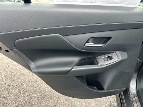 New 2026 Nissan Sentra SR w/ SR Premium Package FWD image 22