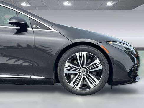 Used 2023 Mercedes-Benz EQS 450+ 4MATIC Sedan image 35