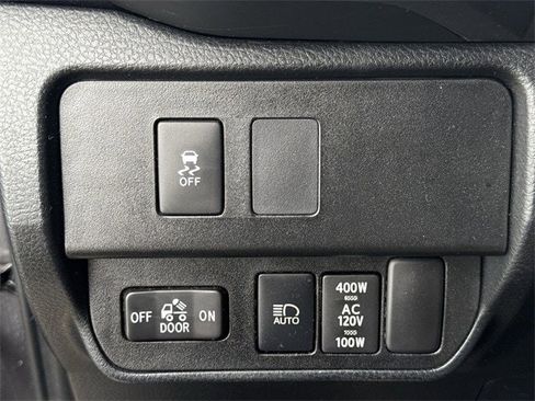 Used 2021 Toyota Tacoma TRD Sport image 25