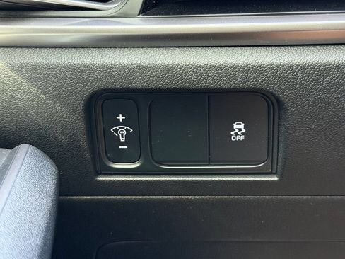 Certified 2024 Kia Sorento S w/ Panoramic Sunroof Package FWD image 27