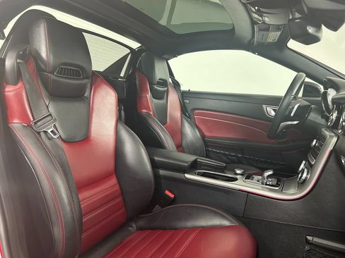 Used 2017 Mercedes-Benz SLC 43 AMG image 23