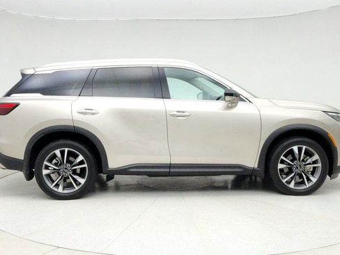 Used 2024 INFINITI QX60 Luxe w/ Vision Package image 4