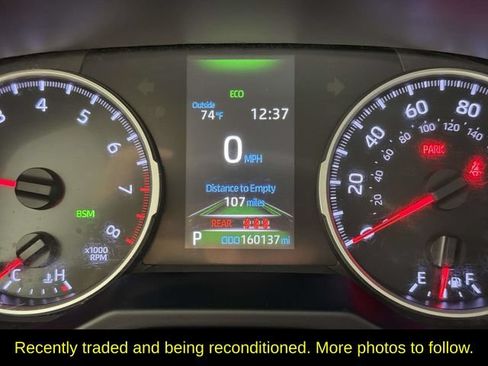 Used 2021 Toyota RAV4 XLE AWD/4WD image 21