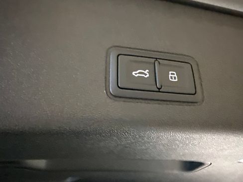 New 2026 Audi Q3 quattro 2.0T AWD/4WD image 19