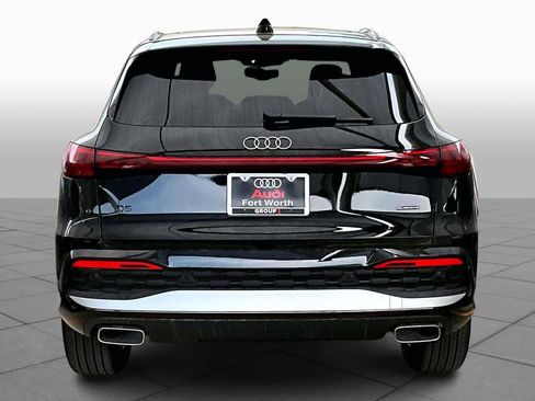 New 2026 Audi Q5 Premium image 4