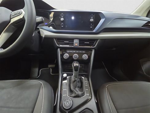 Used 2023 Volkswagen Taos SE image 11