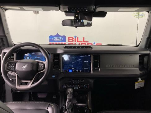 New 2026 Ford Bronco Badlands AWD/4WD image 18