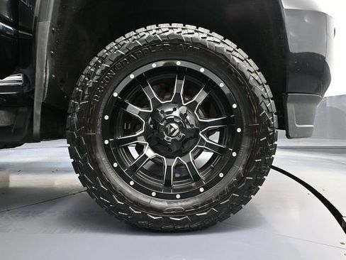 Used 2018 GMC Sierra 2500 Denali w/ Duramax Plus Package image 17