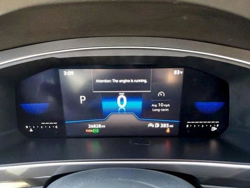 Certified 2022 Volkswagen Tiguan S image 30