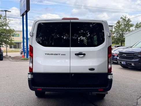 Used 2025 Ford Transit 250 Low Roof w/ Exterior Upgrade Package RWD image 5