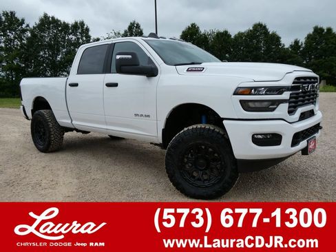 New 2026 RAM 2500 Big Horn AWD/4WD image 1