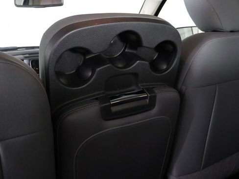 Used 2018 RAM 3500 Tradesman w/ Chrome Appearance Group image 24