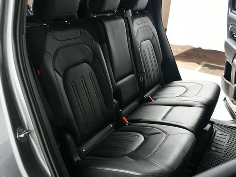 Used 2023 Land Rover Defender 110 X image 39