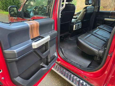 Used 2016 Ford F150 Lariat w/ Equipment Group 502A Luxury image 14