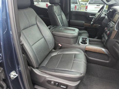 Used 2020 Chevrolet Silverado 1500 High Country w/ Technology Package AWD/4WD image 36