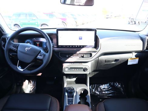 New 2025 Ford Bronco Sport Outer Banks w/ Outer Banks Tech Package+ image 36