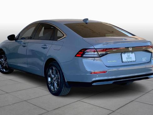 Used 2023 Honda Accord EX-L image 12