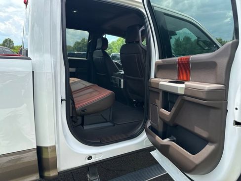 Used 2022 Ford F250 King Ranch w/ FX4 Off-Road Package AWD/4WD image 44