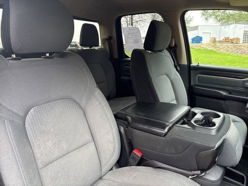 Used 2020 RAM 1500 Big Horn image 11
