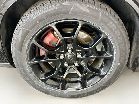 Used 2017 Dodge Challenger GT w/ Driver Convenience Group AWD/4WD image 11